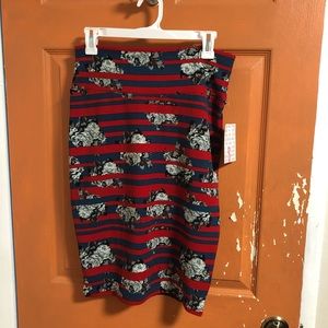 Lularoe Cassie skirt size small new with tags